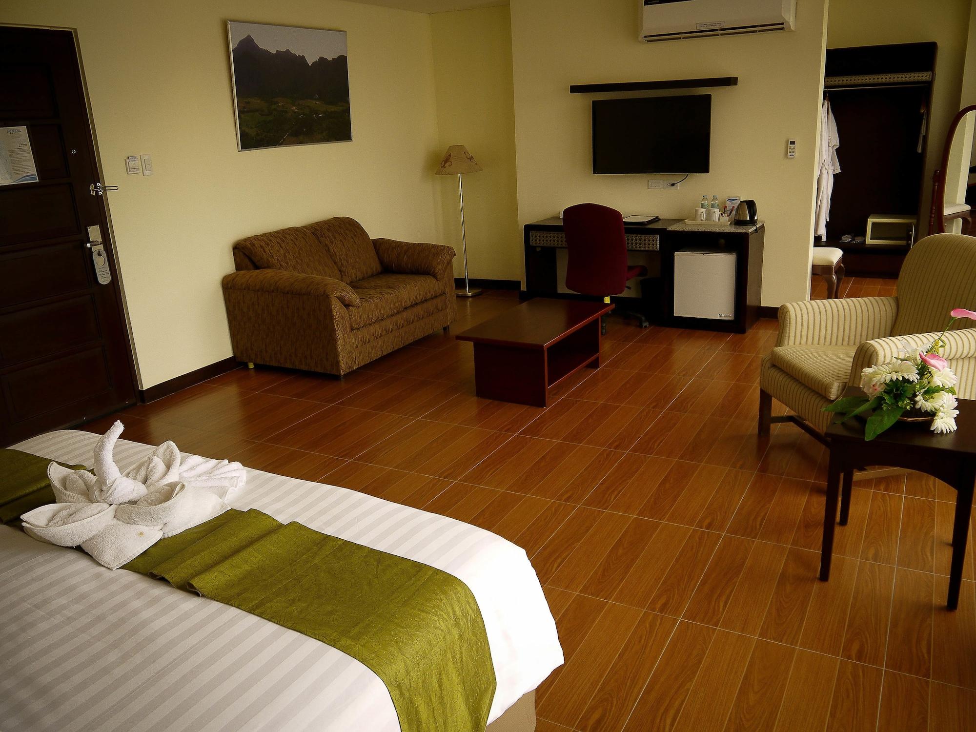 Fersal Hotel - Puerto Princesa Bagian luar foto